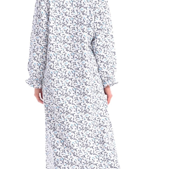 Patricia Lingerie Nightgown - Picture 2 of 6